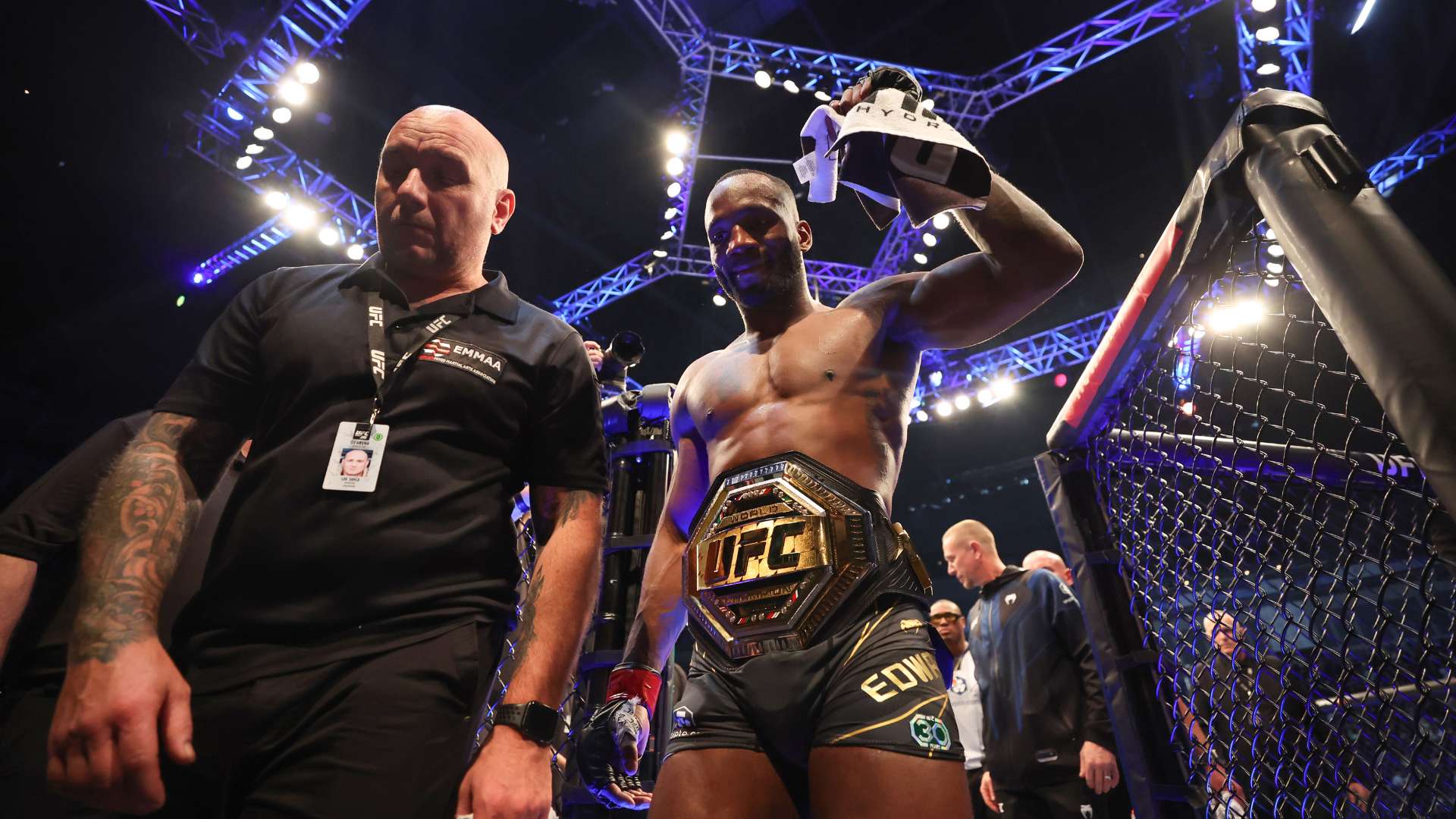 前展现出的 前展现出的